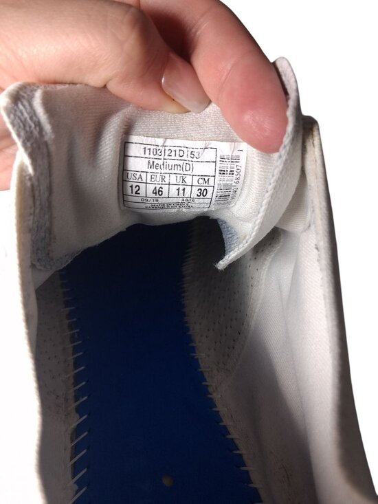 Brooks Levitate 2 Mens Running Shoes White Silver DNA Amp Lightweight main image 9
